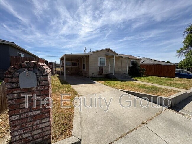 Building Photo - 829 Washington St