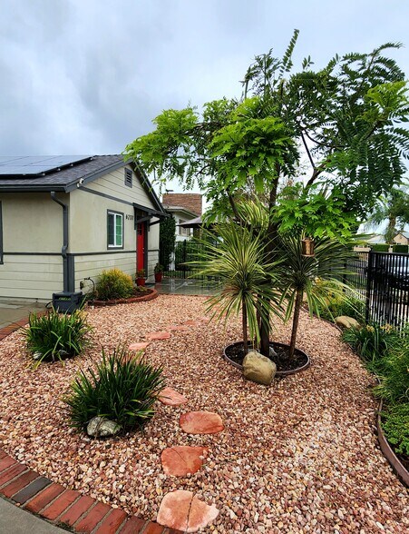 Building Photo - 6235 Aura Ave