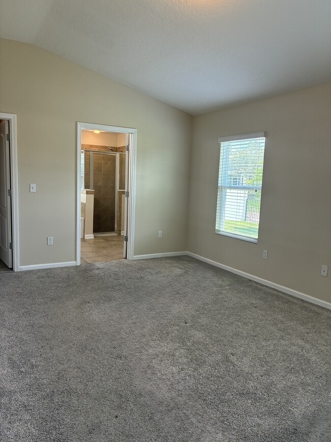 Building Photo - 15246 Hidden Foal Dr