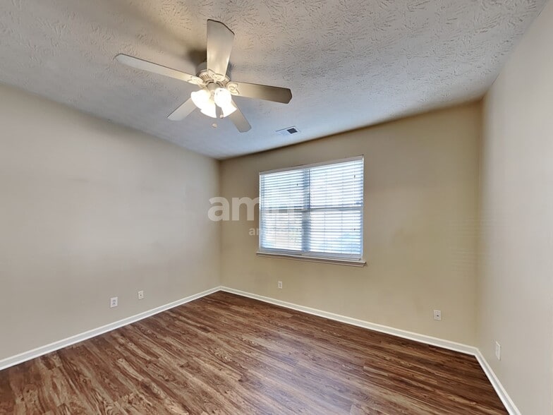 Building Photo - 408 Windcroft Cir NW