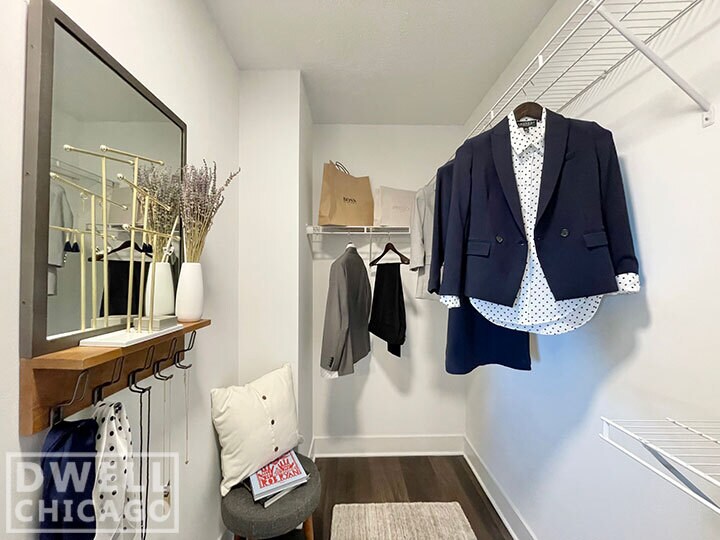 Building Photo - 216 N Canal St