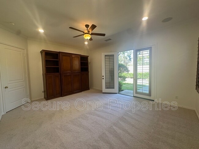 Building Photo - 5199 Via Dolores