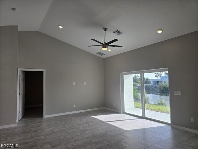 Building Photo - 4309 NE 20th Ct