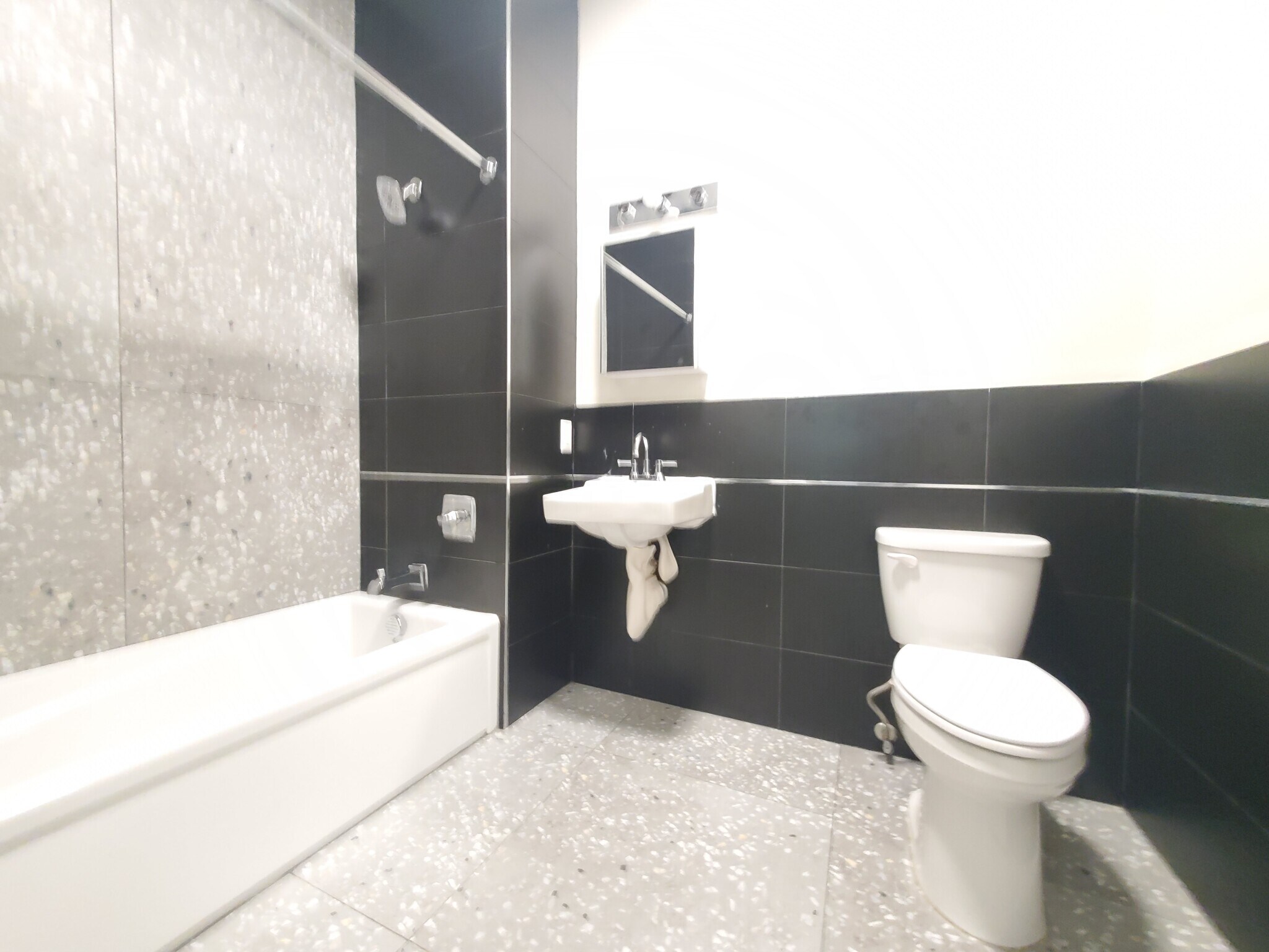 Unit 102 - 409 Ocean Ave