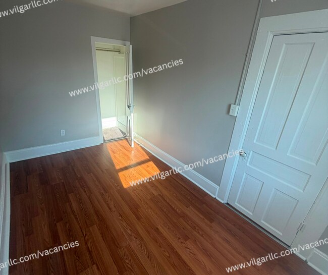 Building Photo - 5025 Tod Ave