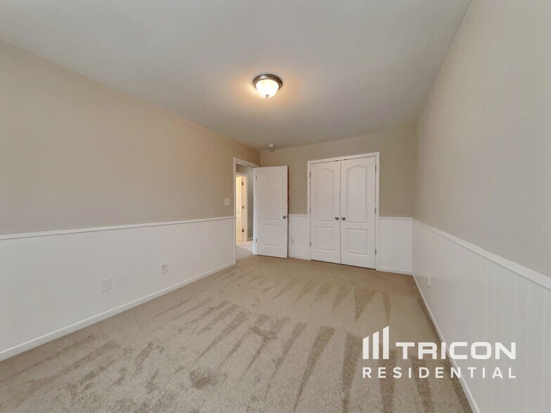 Building Photo - 115 Battery Way