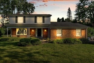Building Photo - 4158 Cherrywood Dr