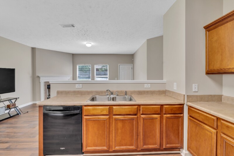 Building Photo - 7302 Autumn Crossing Way