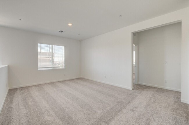 Building Photo - NEW NEXT GEN 4 Bedroom, 2 Story Home in CADENCE!