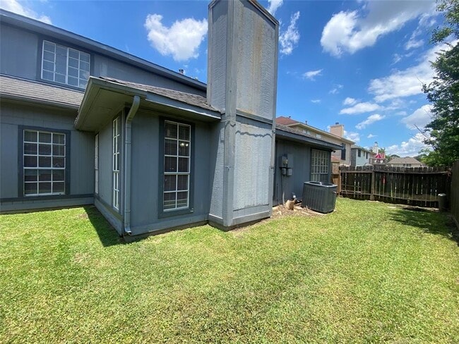 Building Photo - 14322 Rainy Sun Cir