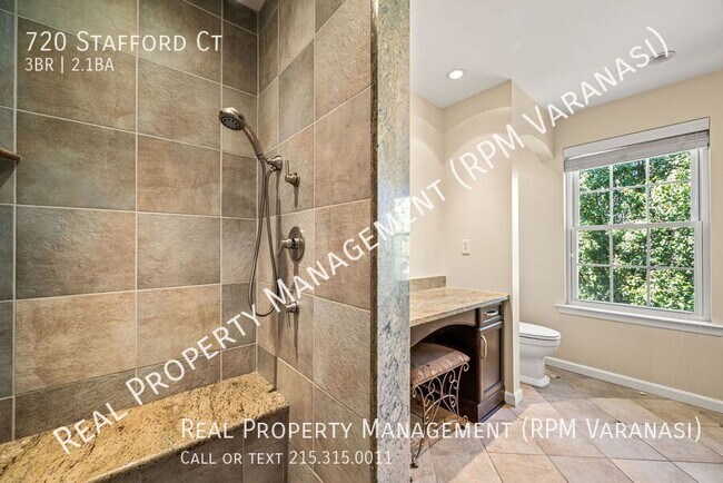 Building Photo - 720 Stafford Ct