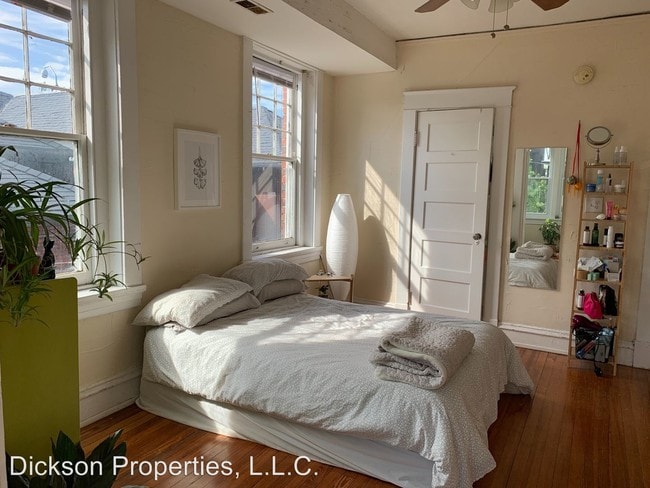 Building Photo - 2712 Grove Ave