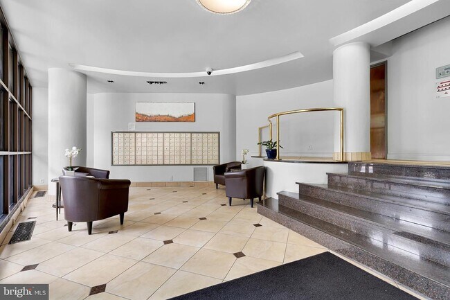 Building Photo - 2141 I St NW