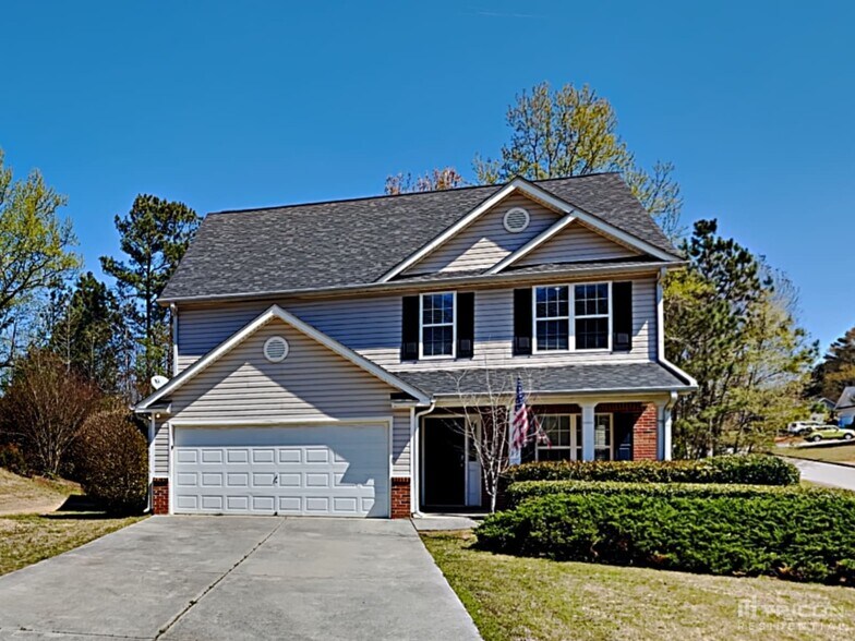 Building Photo - 156 Hillcrest Ct