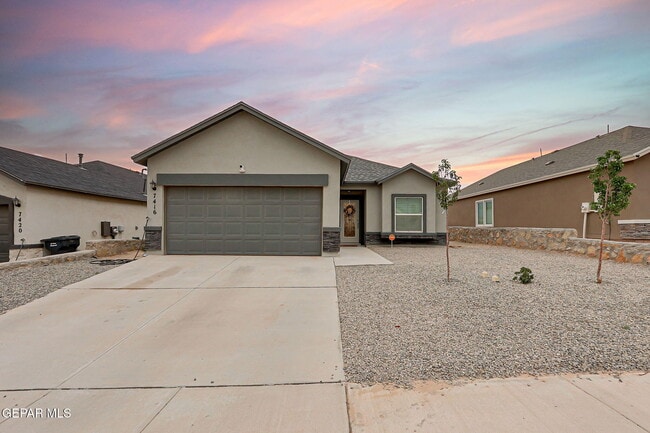 Primary Photo - 7416 Tamarack Pl