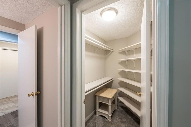 Building Photo - 3067 Steeplechase Dr