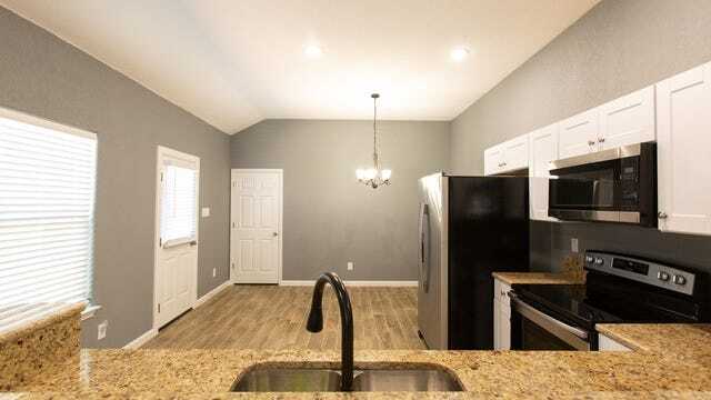 Building Photo - 1308 Aransas Ave