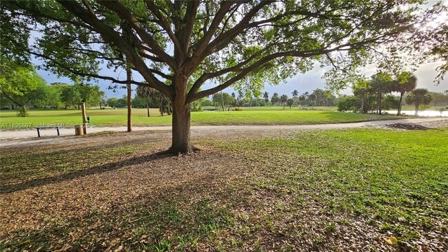 Building Photo - 8048 NW 41st Ct