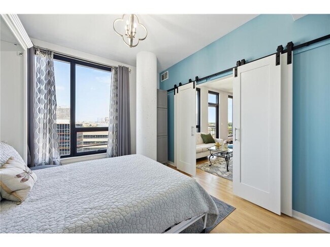 Building Photo - 1240 S 2nd St