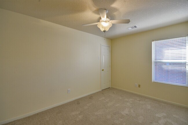 Building Photo - 4819 Dappled Grove Trail