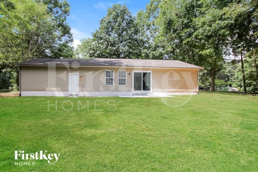 Building Photo - 128 Lismark Dr
