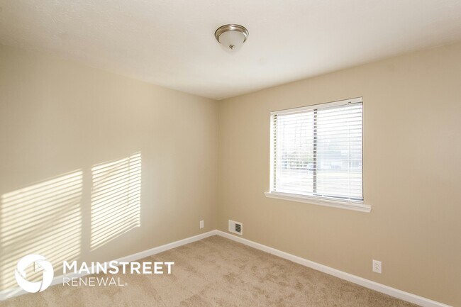 Building Photo - 3479 Valley Oaks Rd