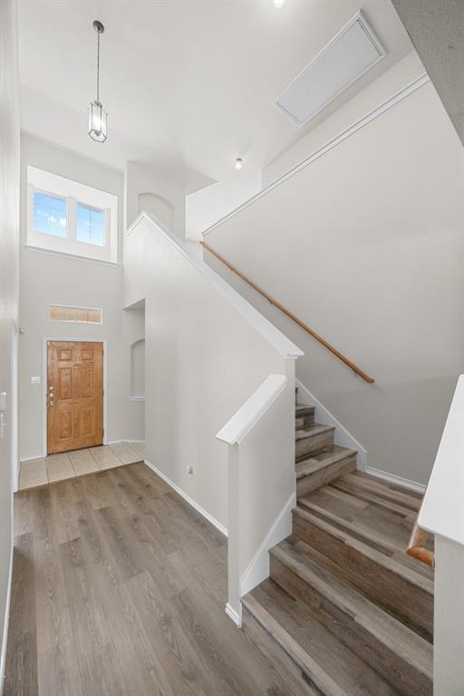 Building Photo - 2049 Rachel Ln