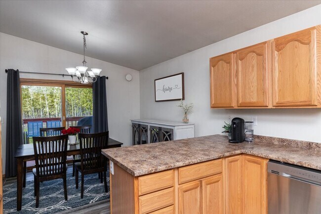 Building Photo - 310 Tipperary Ct