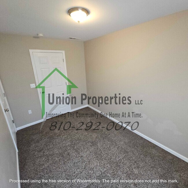 Building Photo - 4205 Vine St