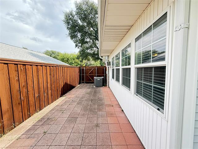 Building Photo - 5533 Jester Dr