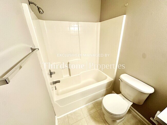 Building Photo - 7877 Playpen Ct