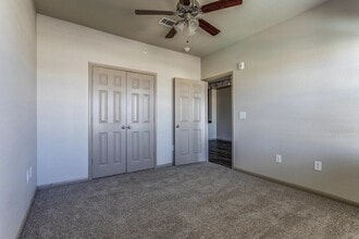 Building Photo - 2120 Stephens Pl