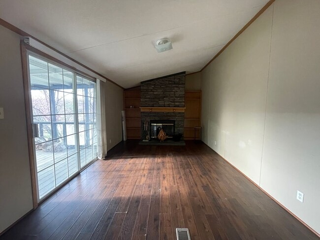 Building Photo - 3602 Wellington Ln