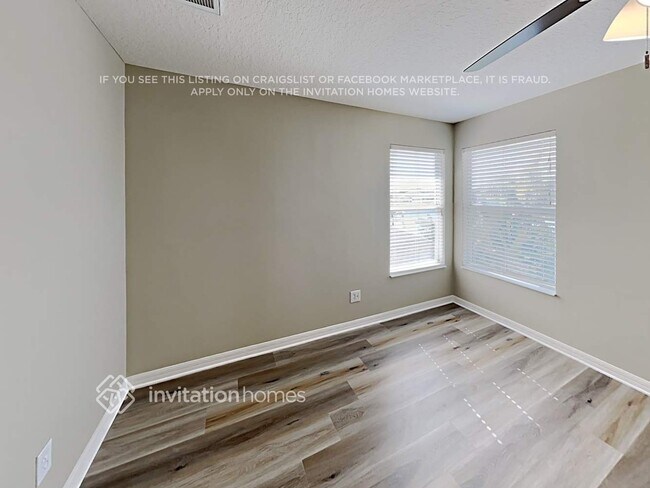Building Photo - 5232 Clover Mist Dr