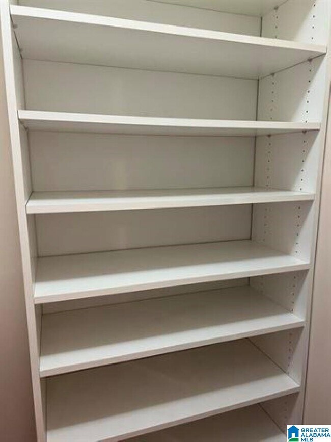 Building Photo - 2020 5th Ave S