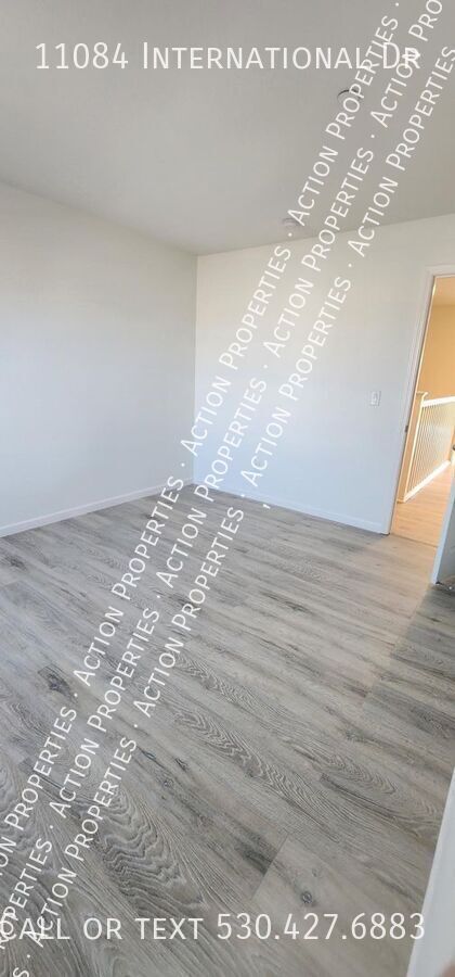 Building Photo - 11084 International Dr