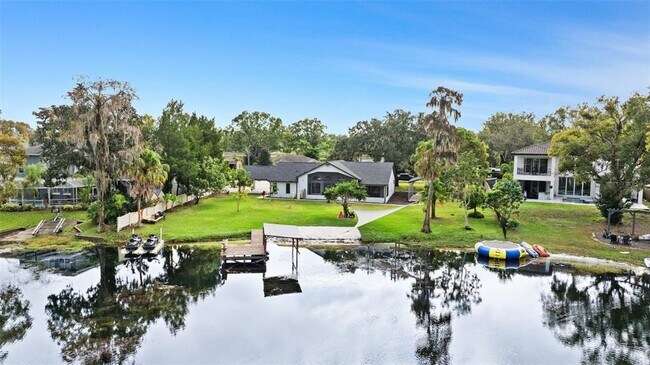 Building Photo - 15912 Willowdale Rd