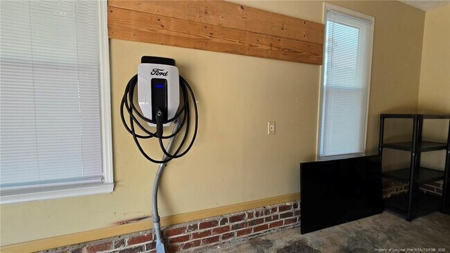 Building Photo - 4488 Penhurst Ct