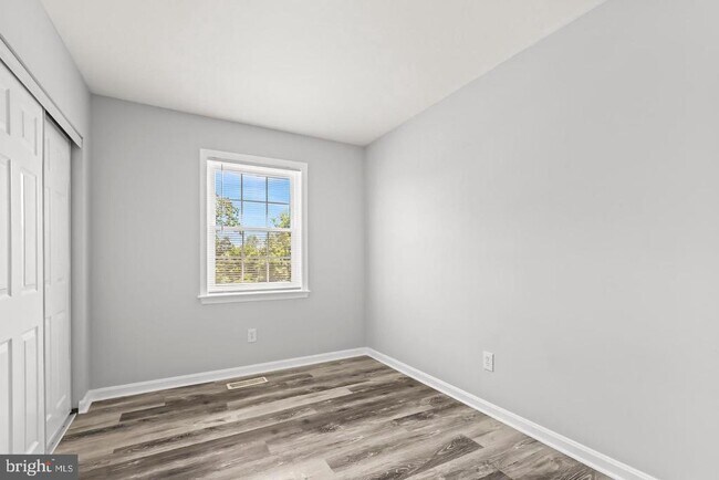 Building Photo - 9904 Hagel Cir