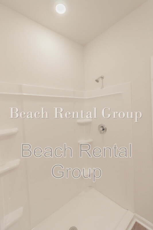 Building Photo - 1375 Speedway St