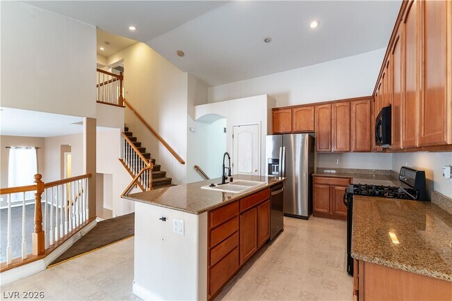 Building Photo - 5705 Pacesetter St