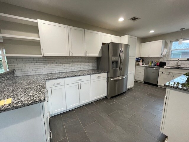 Building Photo - 4425 Whisperwood Dr