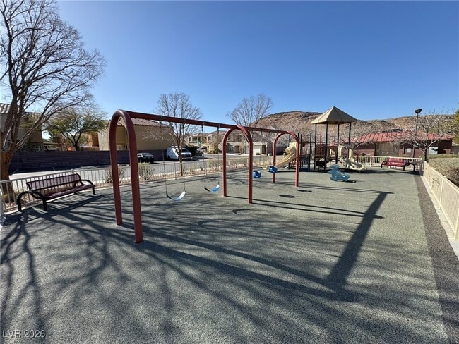 Building Photo - 9208 Nerone Ave