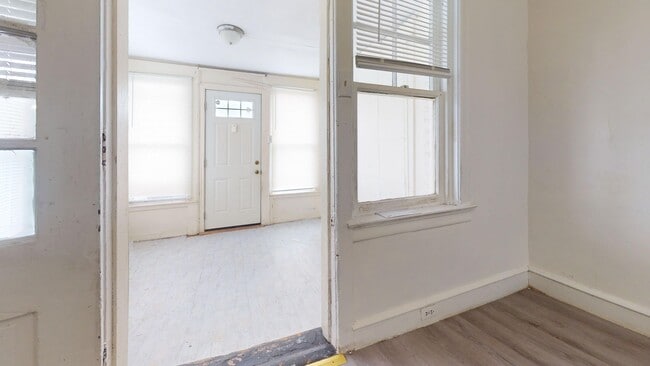 Building Photo - Wissinoming House for Rent