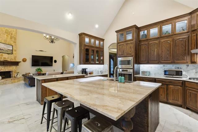 Building Photo - 1405 Gateway Blvd