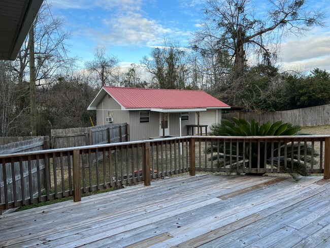 Building Photo - Gorgeous 2 bedroom 2 bath in Enterprise, AL