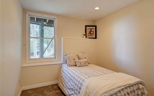 Building Photo - LUX 4BD, 3BA Genesee Mountain Home with 2-...