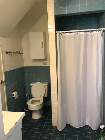 Building Photo - 103 Havemeyer Pl