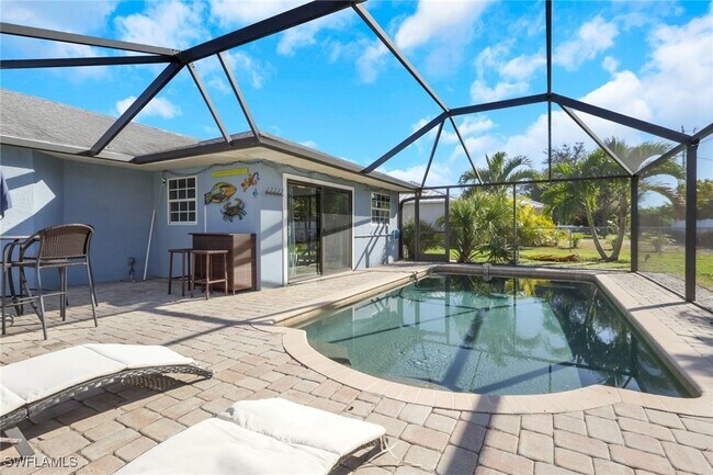 Building Photo - 1324 SW 1st Ave