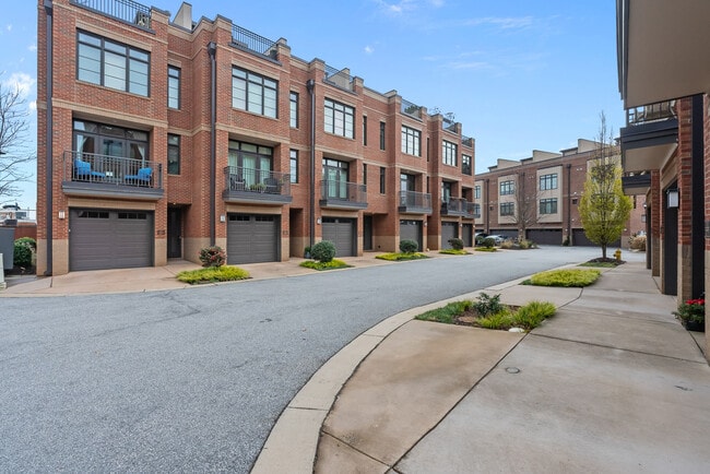 Building Photo - M West